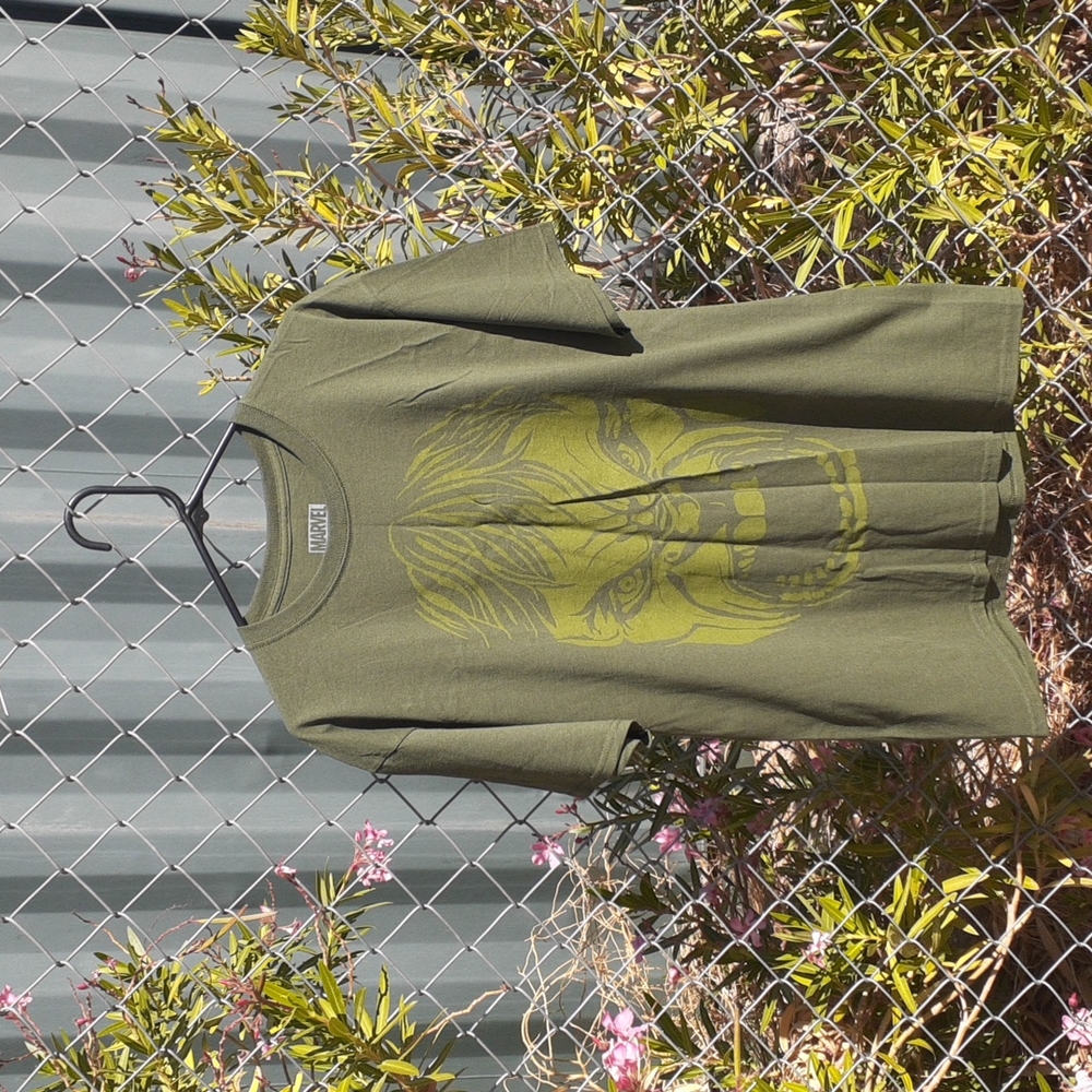 NWOT LE Marvel Olive Green Hulk Tee, Size L